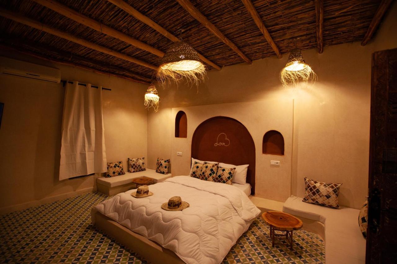 Aghmat Lodge Guest House Tamazouzte  Exterior foto